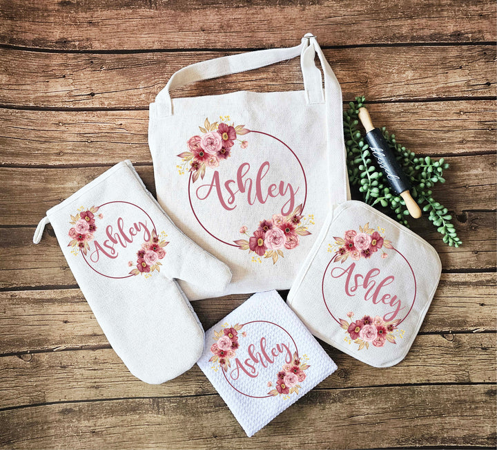 Personalized Gift for her Apron for women Custom Oven mitts and Potholder Personalized dish towel Kitchen gift for her wedding gift for her