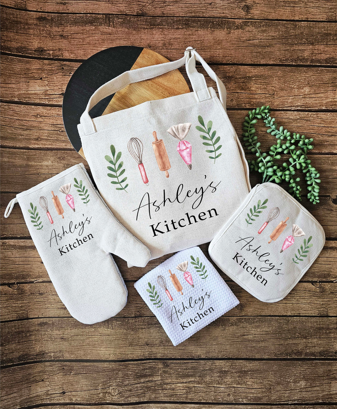 Personalized Apron for women with pocket Custom Oven mitts and Potholder Personalized dish towel Kitchen gift for her wedding gift for her