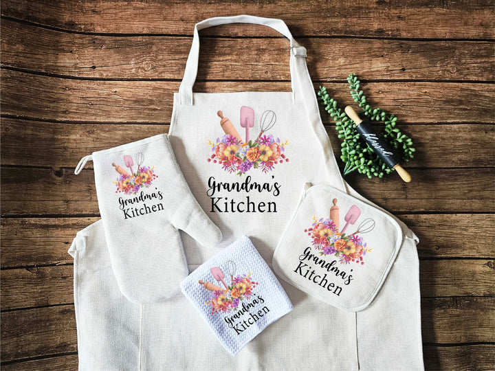 Personalized Apron for women with pocket Custom grandma Christmas Gift Kitchen gift for mom Wedding gift for friend Housewarming gift Apron