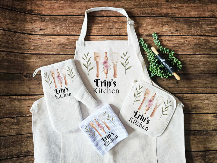 Personalized gift Apron for women with pocket Custom Oven mitts and Potholder Personalized dish towel Kitchen gift set&nbsp;wedding gift for her