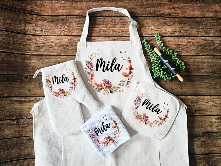 Personalized Apron for women with pocket Custom Oven mitt and Potholder Personalized dish towel Kitchen apron gift for her wedding gift set