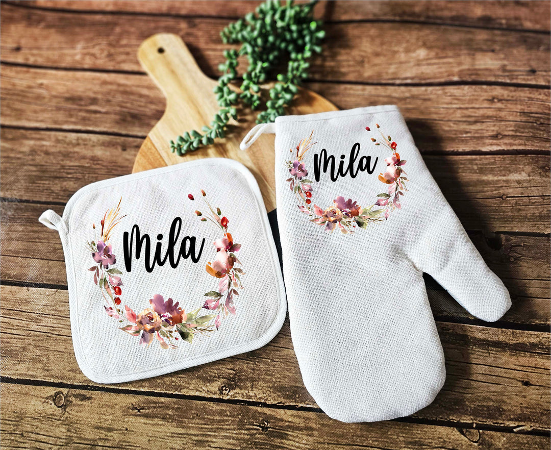 Personalized Apron for women with pocket Custom Oven mitt and Potholder Personalized dish towel Kitchen apron gift for her wedding gift set