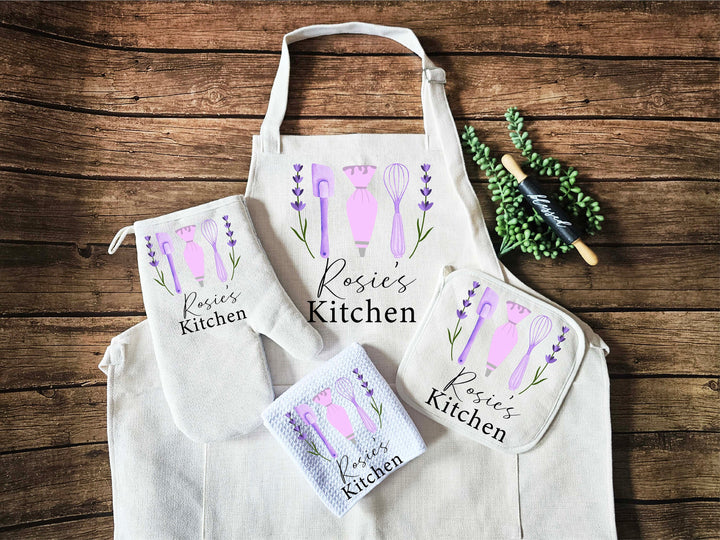 Personalized Women's Apron & Oven Mitt Gift Set