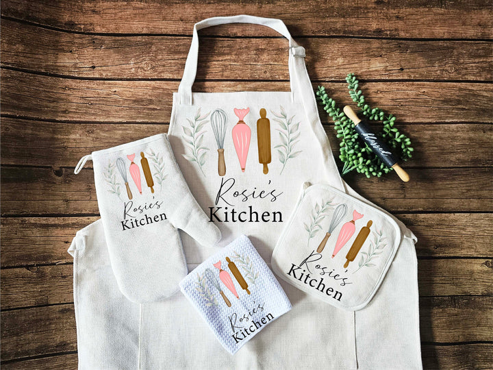 KItchen Apron for women with pocket Oven mitt set and Potholder Personalized dish towel Kitchen gift for her wedding gift for her Cook gifts