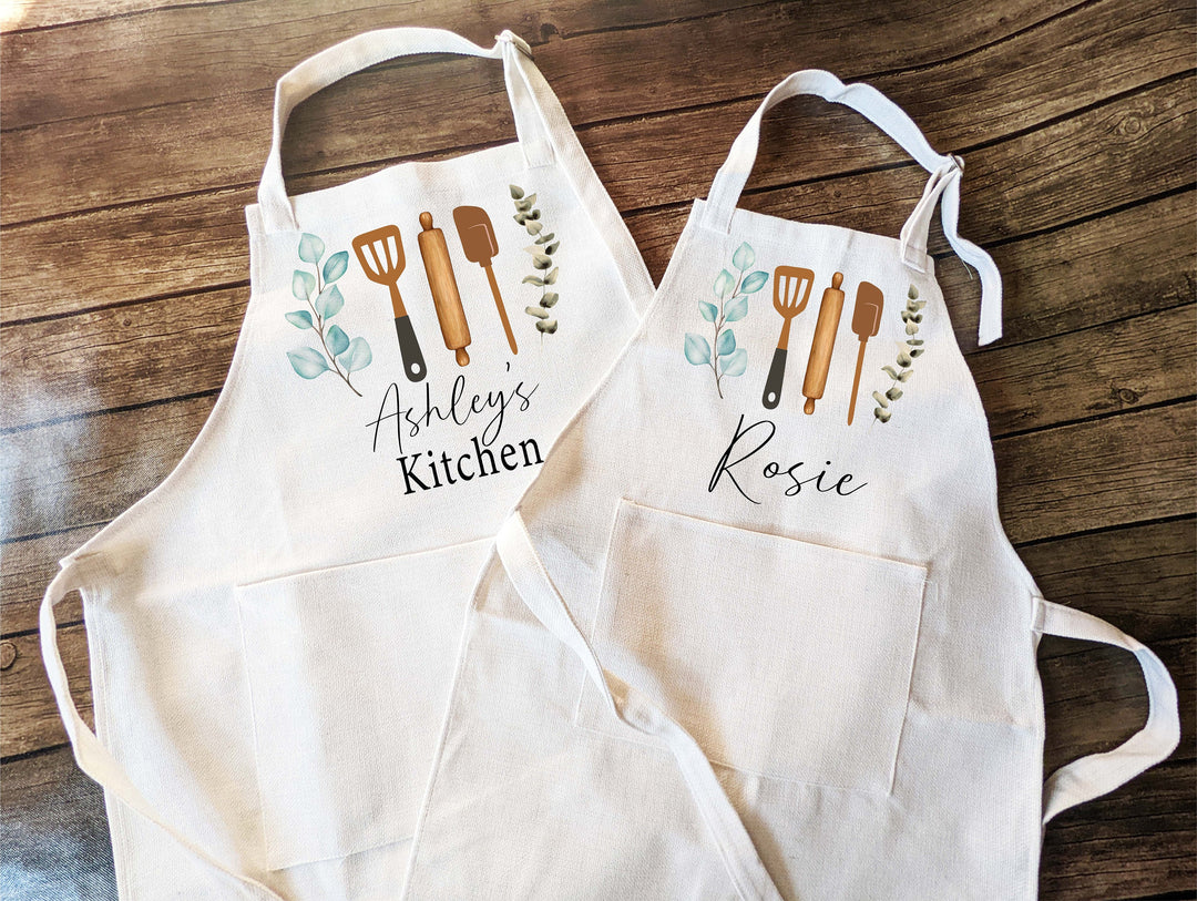 Personalized aprons for women with pocket Apron for kids Matching apron Kitchen Baking apron linen Kitchen Cooking Apron kid apron with name