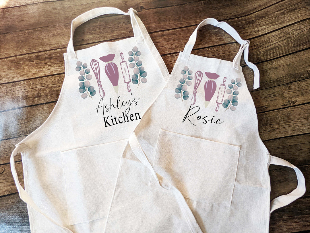 Personalized Kitchen Apron for Women with Pocket Set