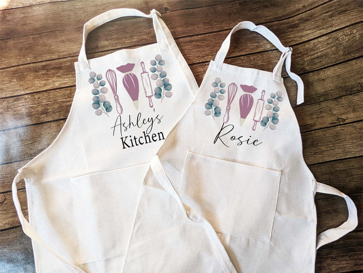 Personalized Kitchen Apron for Women with Pocket Set