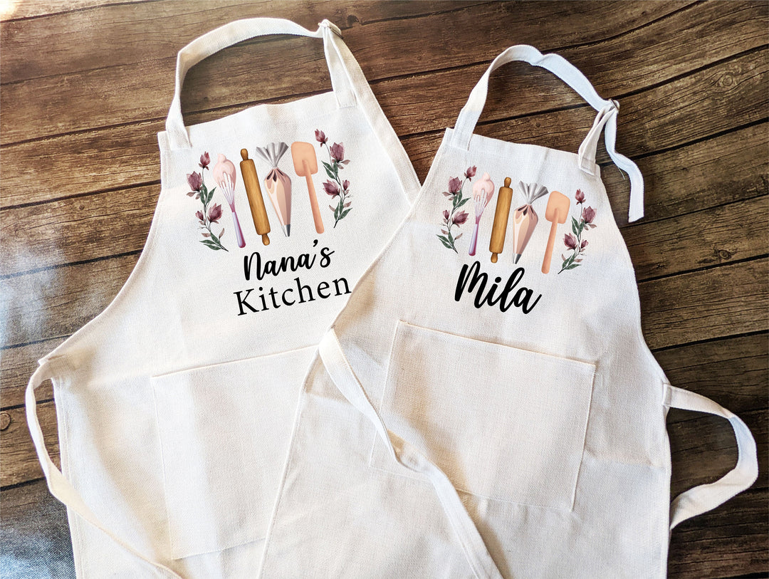 Apron for Women with Pocket Personalized Custom Oven Mitt Set