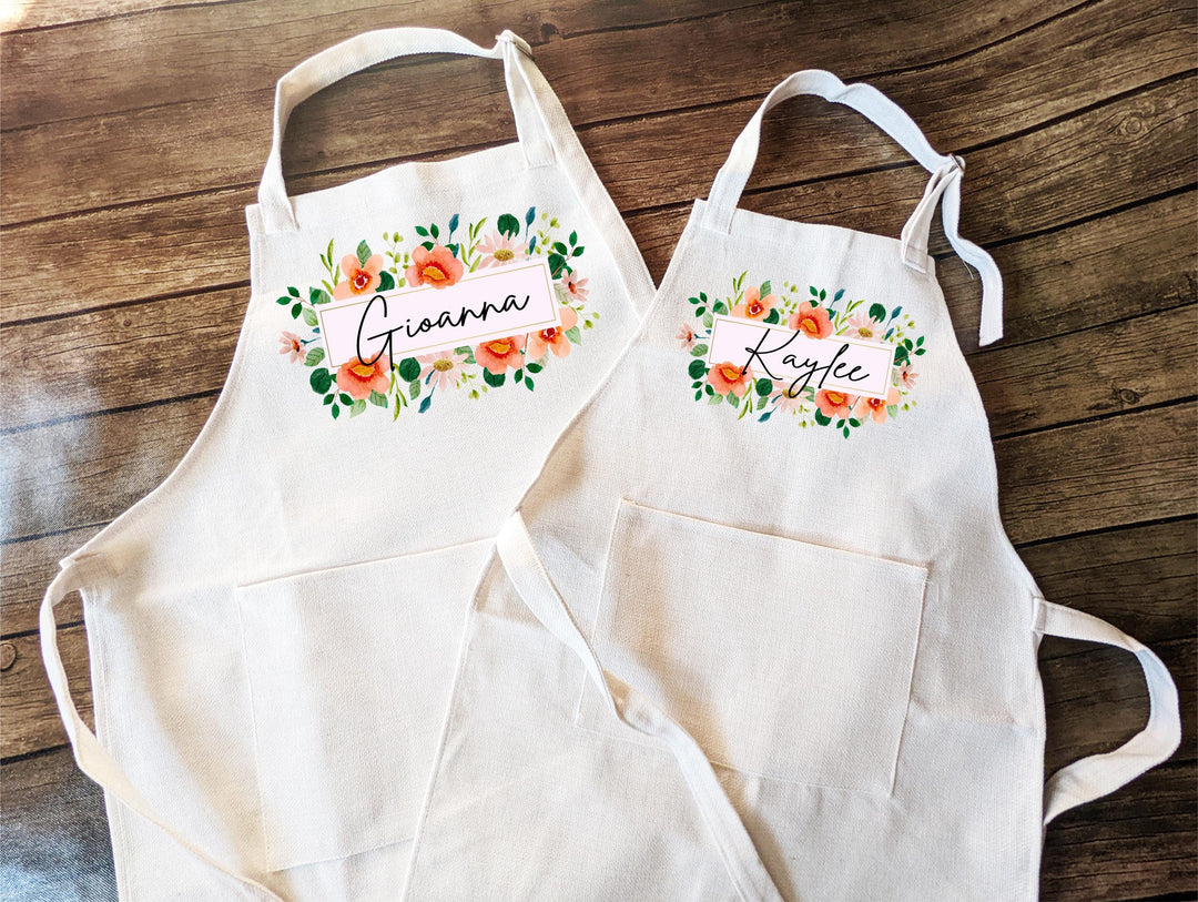 Personalized aprons women and kid Mommy daughter matching baking apron Birthday gift for toddler Cooking Linen apron grandkid Christmas gift