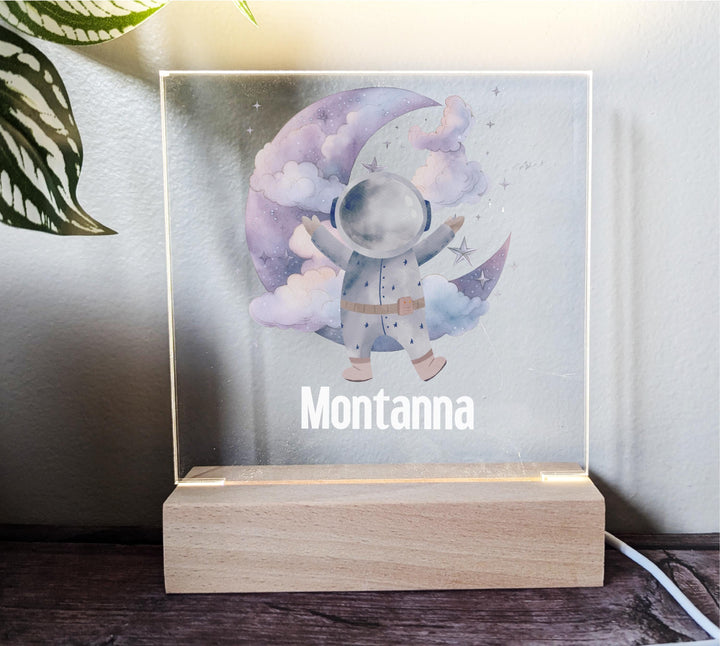 Personalized Astronaut Night Light – Custom Name Kids Lamp with Moon and Galaxy Design, Space Nursery and Bedroom Decor