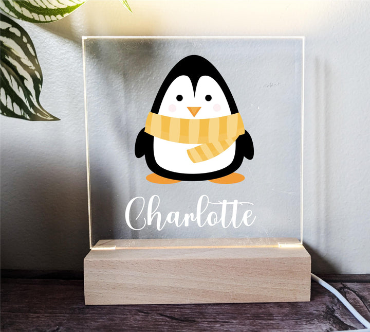 Personalized Penguin LED Night Light • Custom Kids Holiday Gift • Birthday Nursery Lamp for Girls or Boys Bedroom D&#233;cor