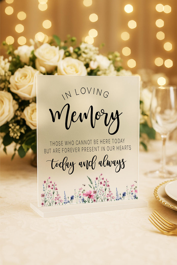 In Loving Memory Wedding Sign – Floral Remembrance Table Decor to Honor Loved Ones, Rustic Memorial Sign for Ceremony or Reception