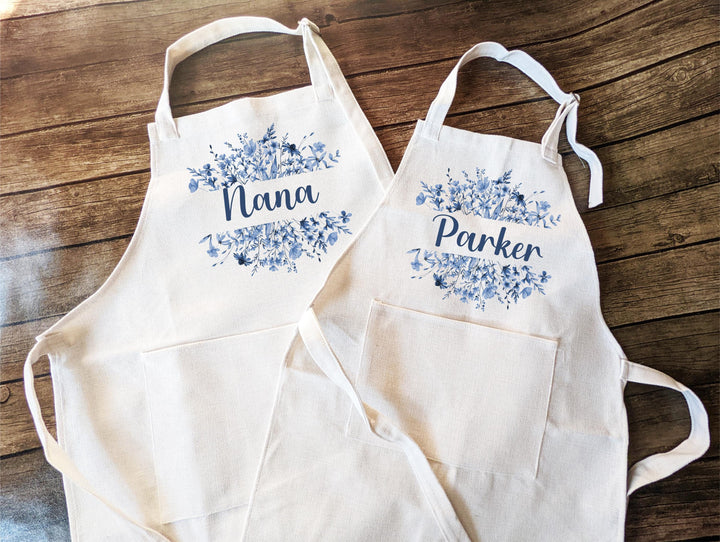 Personalized Floral Apron with Name | Custom Kitchen Apron with Pockets | Gift for Mom, Women, Baking, Cooking, Gardening