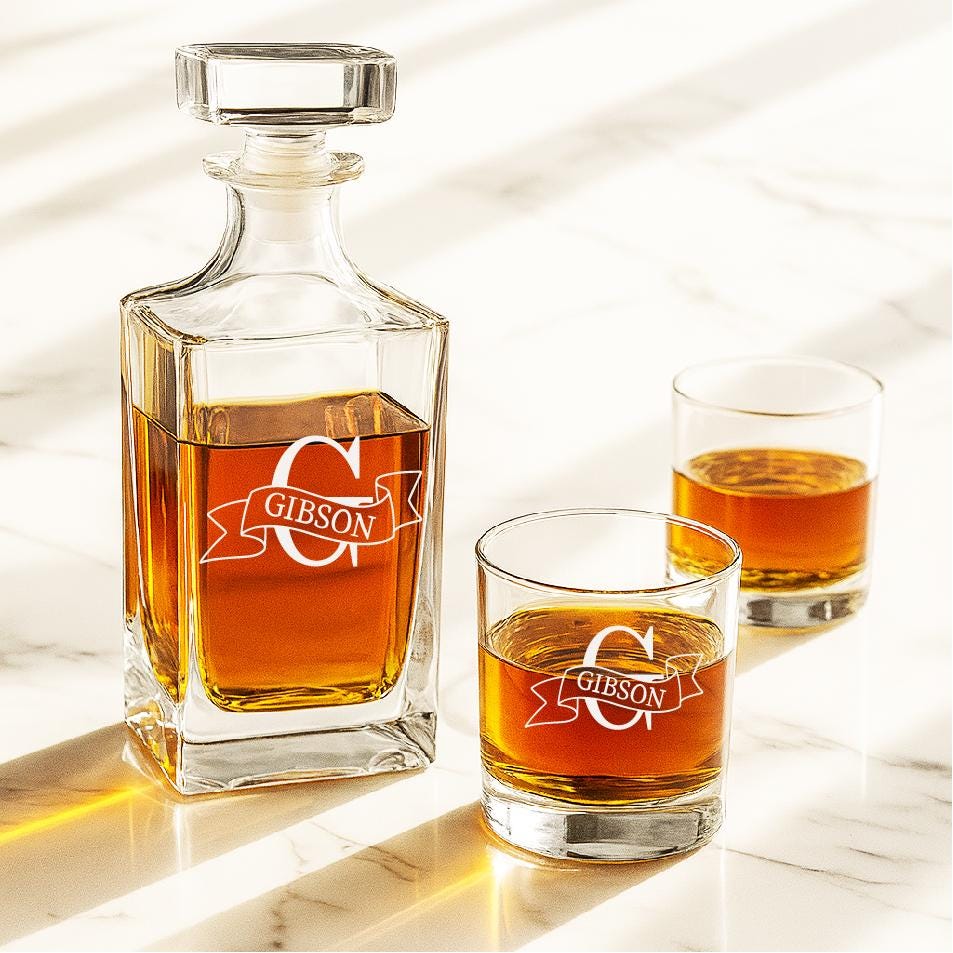 Wedding gift Set with Glasses Engraved Bourbon Gift for Men Custom Barware Wedding Gift, Groomsmen, Father’s Day