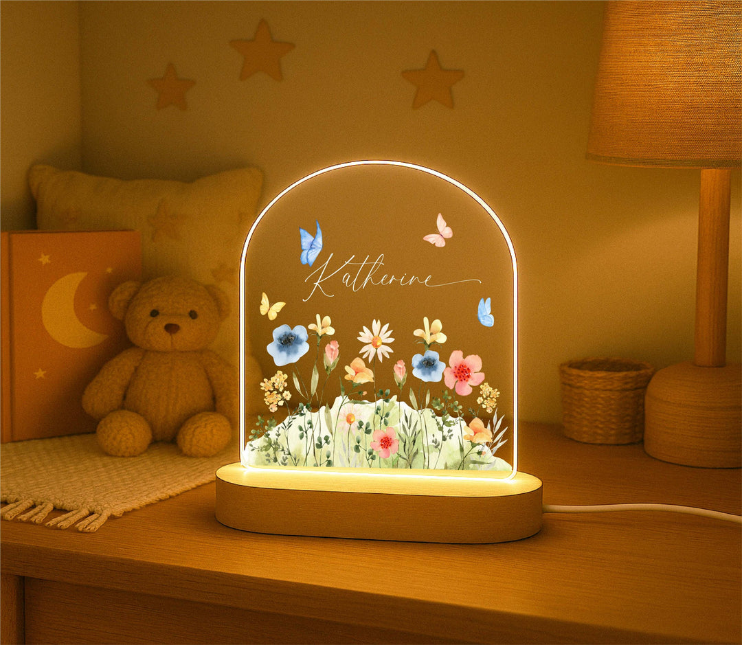 Personalized Wildflower Night Light – Custom Name LED Lamp, Floral Nursery Decor, Baby Girl Bedroom or Birthday Gift