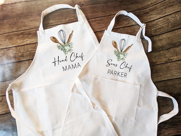 Matching Family Baking Gift for Mom Grandma &amp; Kids Personalized Christmas Baking Apron Sous chef