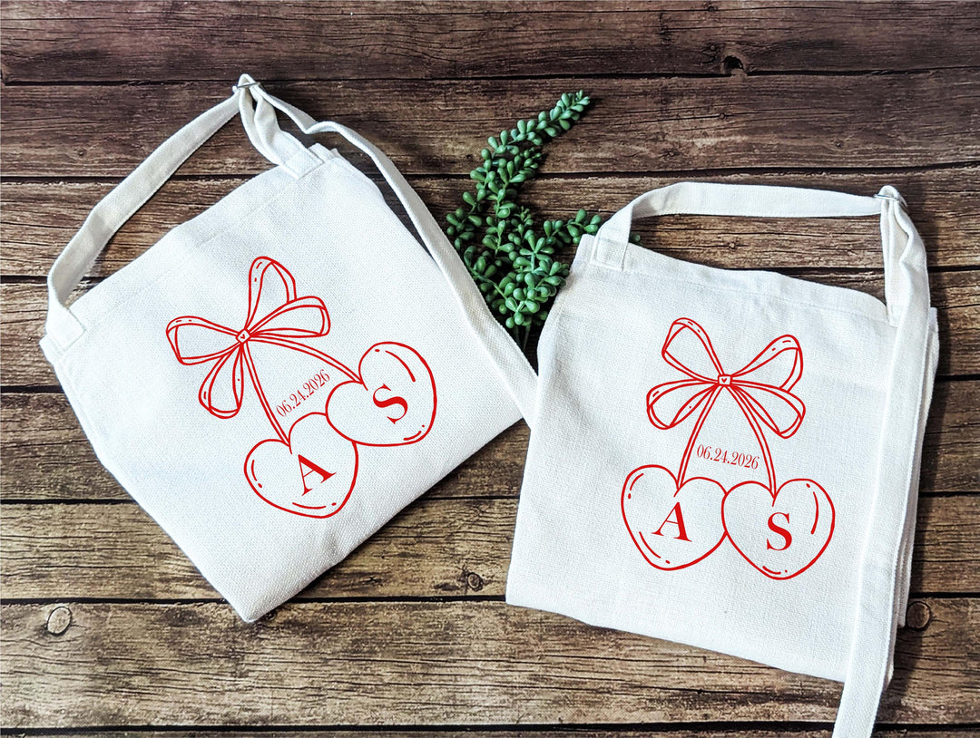 Personalized&nbsp;valentine initial gift for her Apron Wedding Gift for newly weds