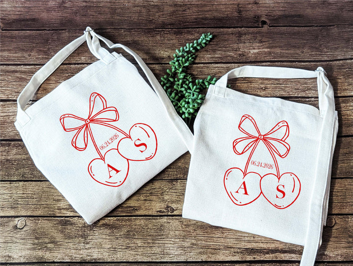 Personalized&nbsp;valentine initial gift for her Apron Wedding Gift for newly weds
