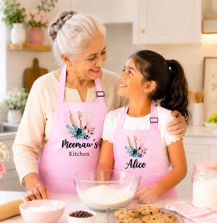 Personalized Grandma &amp; Kids Aprons, Custom Grandma Kitchen Apron, Matching Grandmother Grandkids Aprons, Baking Gift for Grandma