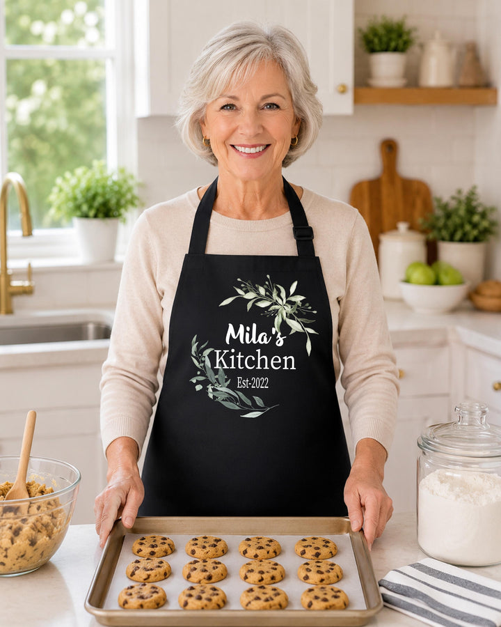 Personalized Kitchen Apron for Women, Custom Name Baking Apron, Grandma Cooking Gift, Mom Kitchen Apron, Christmas or Birthday Gift