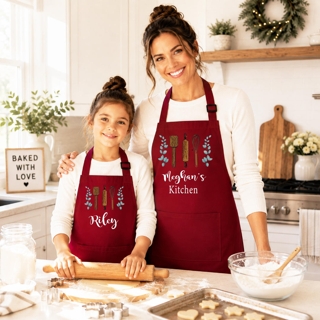 Custom Name Kitchen Aprons, Mommy and Me Cooking Gift, Mother Daughter Gift